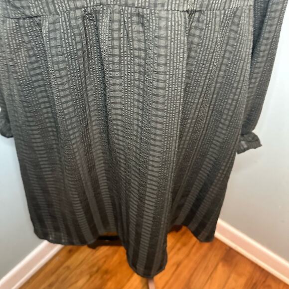 LOFT Green Textured Long Sleeve Ruffle Keyhole Neckline Dress - Picture 6 of 9